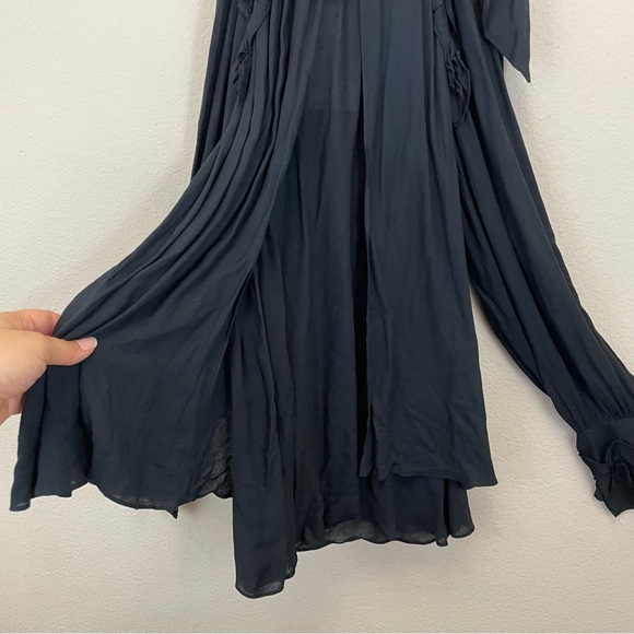 IRO Frejan Bow Neck Cold Shoulder Ruffle Blouse Black NWT Size 36/S - Picture 5 of 11